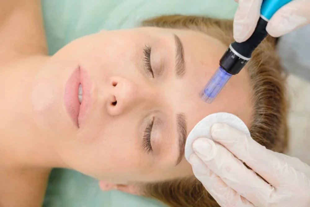 Hydrafacial Small.1jpg Hydrafacial Small.1jpg 1