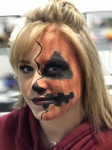 maddie min 375x500 1
